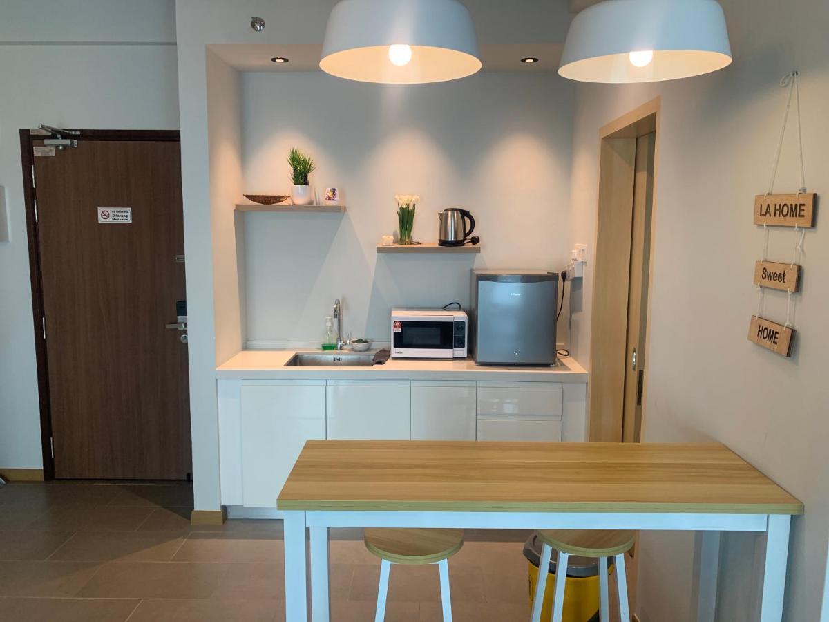 Imperium Residence Куантан Екстериор снимка